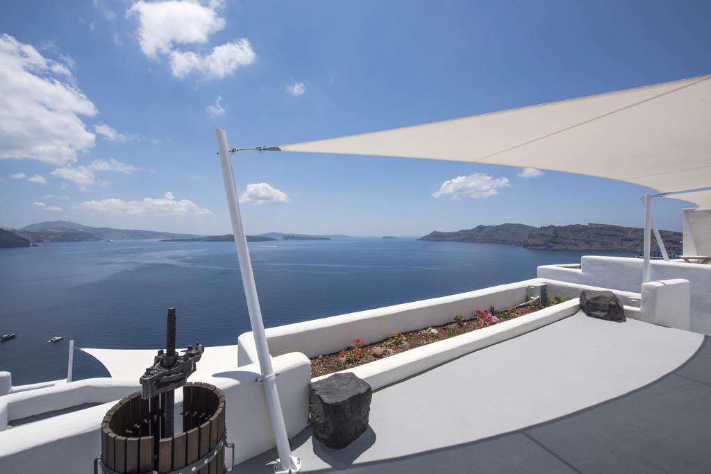 Ambition Suites (Adults Only) Ia Exterior foto