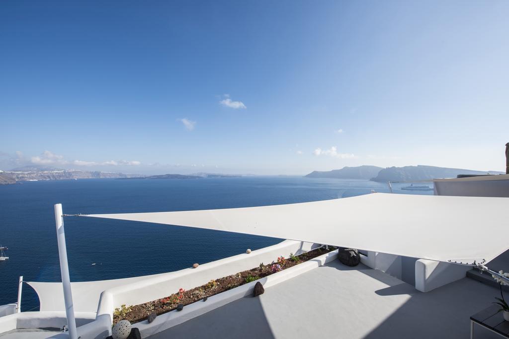 Ambition Suites (Adults Only) Ia Exterior foto